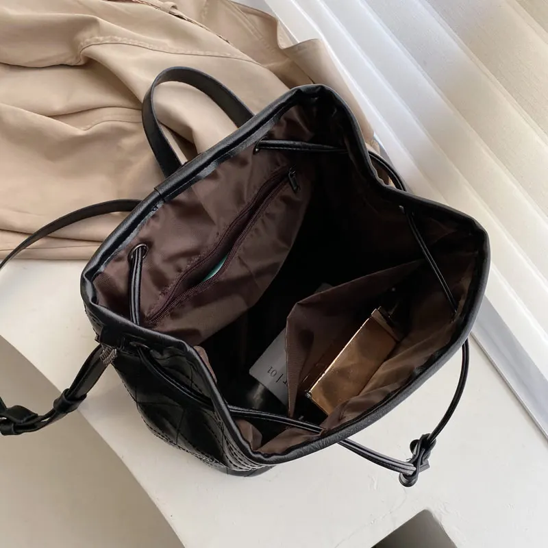 YASICAIDI Plaid PU Backpack Flap Pocket Women Rucksack Leather Chain Shoulder Strap Bucket Drawstring Bag Pack Lady Shoulder Bag