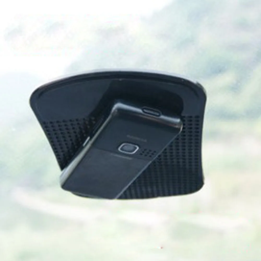 

14*8 Cm Small Spider-Slip Mat Ultra-Viscous 360-Degree Car Mat Black Mobile Phone Slip Mat