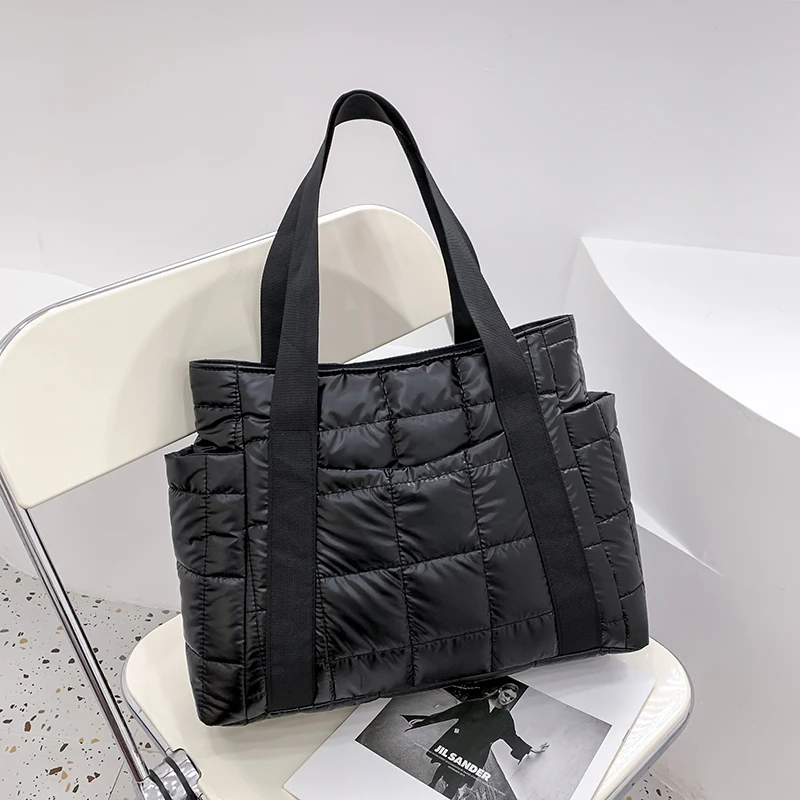 High Capacity Pu Leather Big Quilted One Shoulder Bags For Women 2022  Branded Designer Luxury Chain Handbags And Purses Totes - Shoulder Bags -  AliExpress