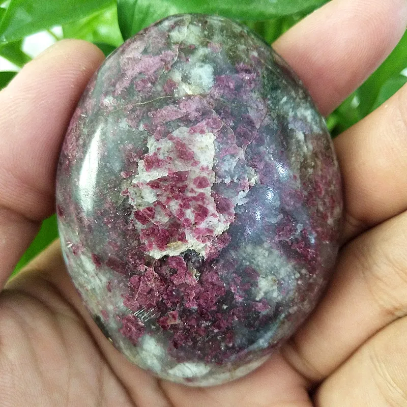 

Natural stone plum blossom tourmaline palm stones playthings small stones and crystals healing crystals