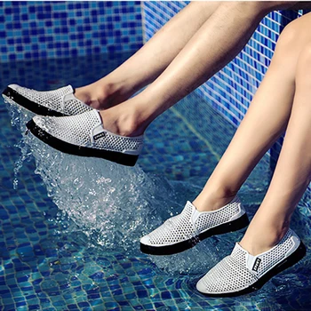 

REETENE Summer Couple Casual Shoes Breathable Slip-on Flat Men Shoes Women Lightweight Couple Sports Shoes Waterproof Sandals