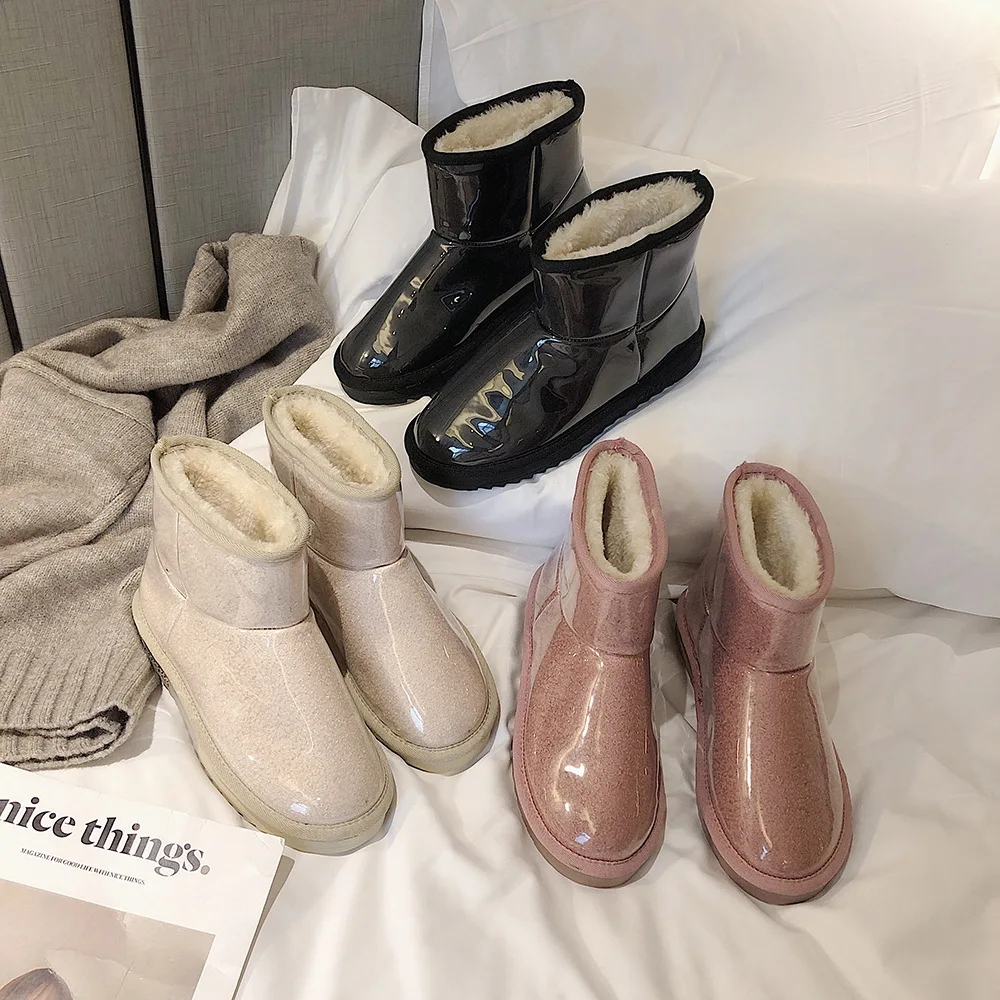 

2019 winter warm ladies plus velvet waterproof fashion wild short snow boots Low (1cm-3cm) Round Toe chaussures femme O13-72