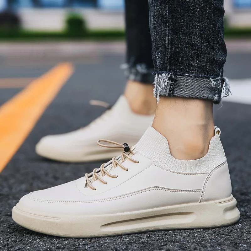

New Men Causal Shoea Leather Lace-up Sneakers White Black Stylish Adult Male Flat Footwear Black To School Anti-skid Design