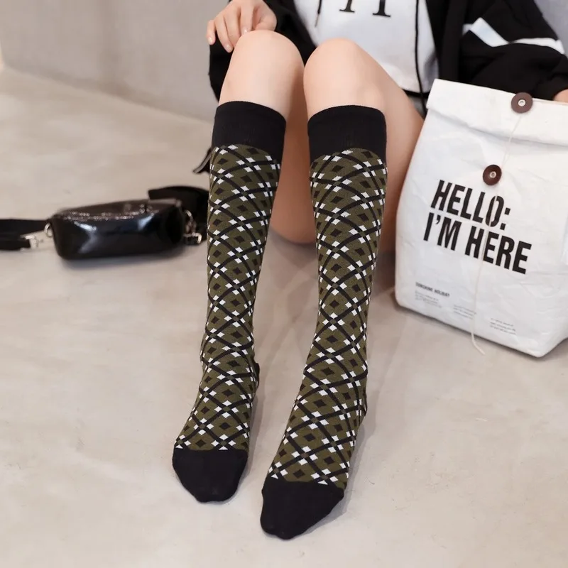 Маленькие ромбовидные гольфы, японские и Южно-корейские носки, носки до середины икры, хлопковые счастливые носки Harajuku для женщин, рождественский подарок, по щиколотку