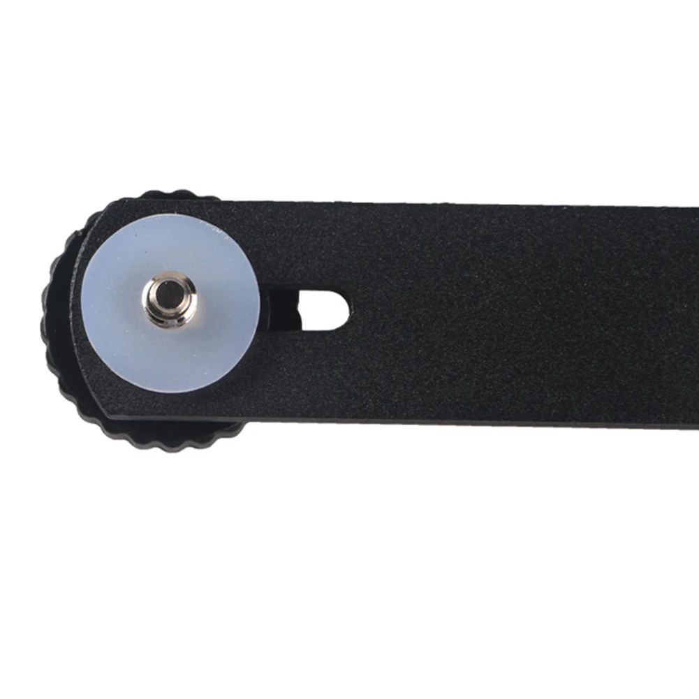 Штатив-светильник Speedlite 1/4 с винтовым креплением и отверстием для крепления металлической камеры с двойной головкой, универсальная лампа для вспышки с двойной зеркальной камерой черного цвета