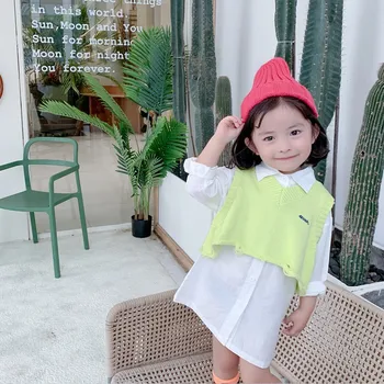 

Children's clothing boys and girls Korean sweater knitted vest Vest with candy-colored letters embroidery