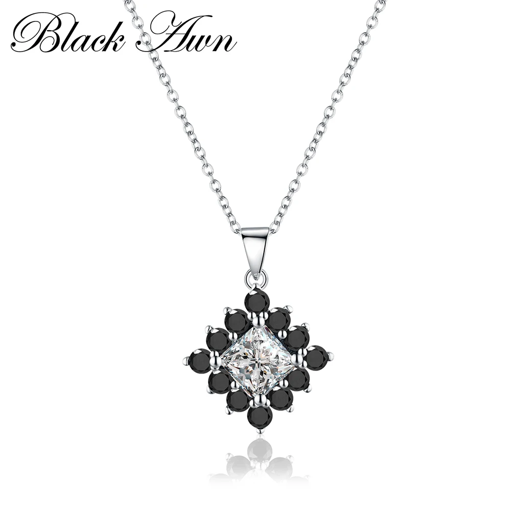 Jewelry Necklaces Necklace with Pendants Sterling Silver Black and White Diamond Pendant