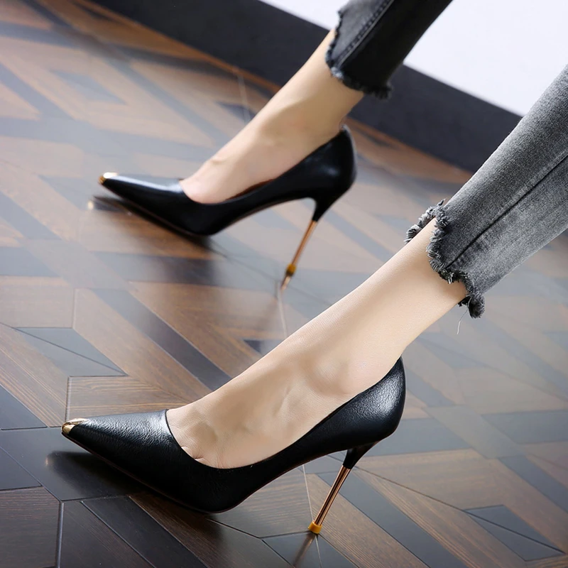 

Sweet Sexy Color Matching Wild Girl Fairy Shoes 2019 Autumn New Metal Comfortable Ladies Banquet Ladies High Heels