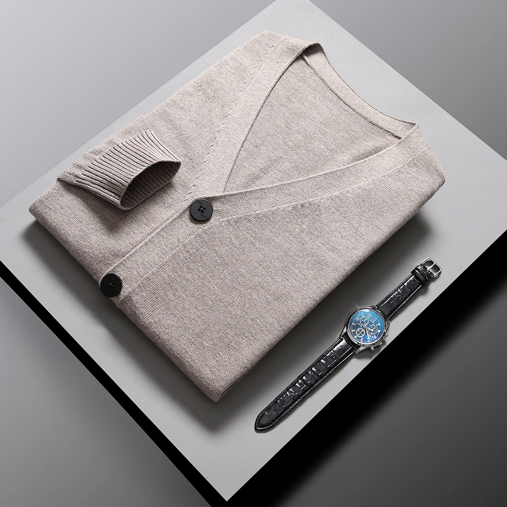 2020 New High End Designer Autum Winter Brand Fashion Knit Mens Cool Wool Cardigan Sweaters Casual Men Coats Jacket Men Clothes 2020 New High End Designer Autum Winter Brand Fashion Knit Mens Cool Wool Cardigan Sweaters Casual Men Coats Jacket Men Clothes
