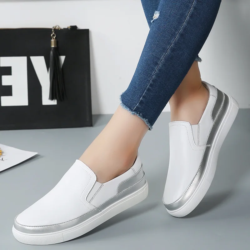 

Concise Fashion Sewing Women's Flat Vulcanize Shoes Mixed Colors Slip-On Spring Autumm Chunky Sneakers Shoes Split Leather PU