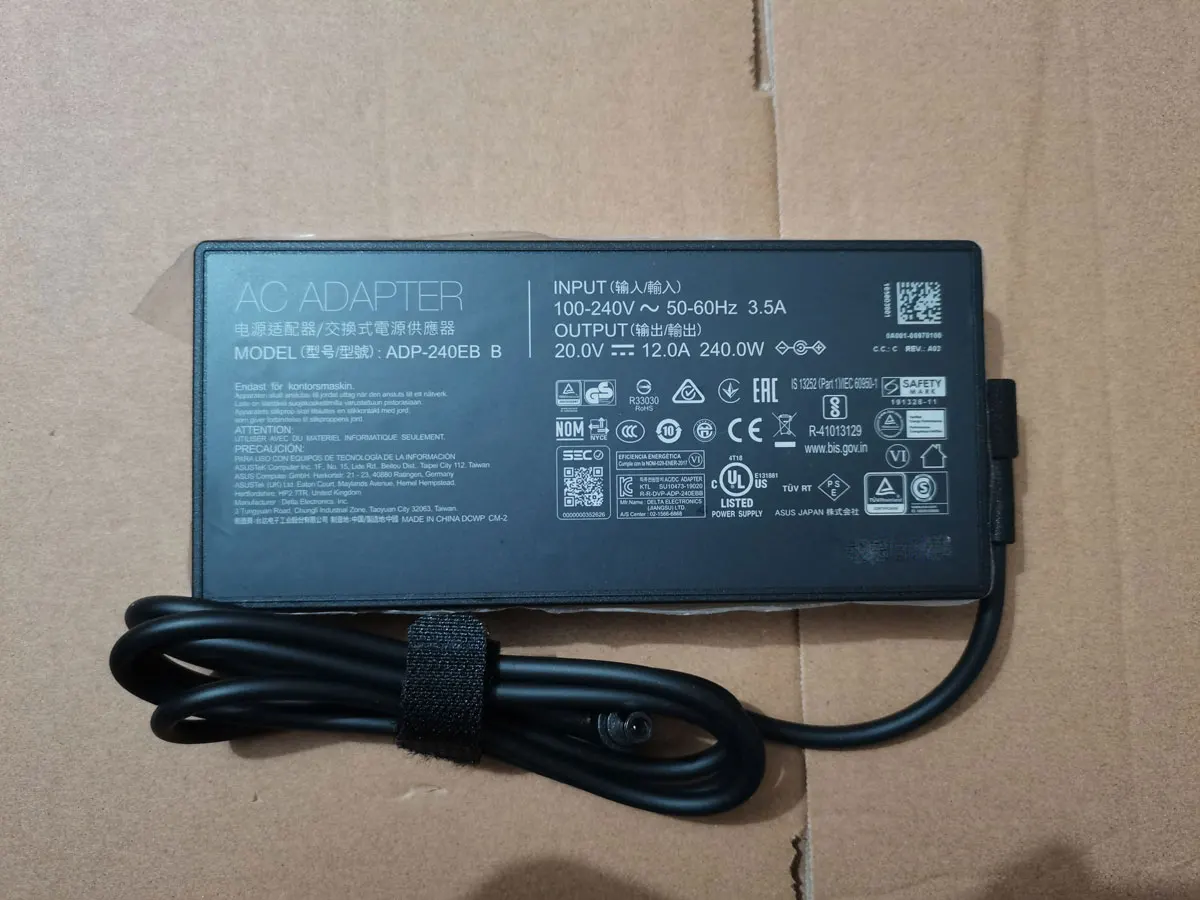 

NEW OEM Slim 240W 20V 12A ADP-240EB 6.0mm AC Adapter For ASUS ROG STRIX SCAR 15 G533QR-DS76Q Laptop Genuine Puryuan Charger