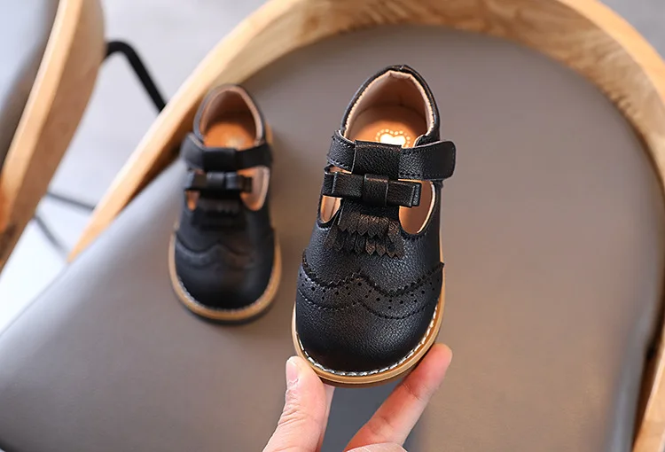 children's shoes for sale Spring Autumn Girls Shoes Fringed T Strap Shoes Fretwork Brogue Shoes Bowtie Princess Kids Oxford Shoe Toddler Child Casual Shoe girls shoes