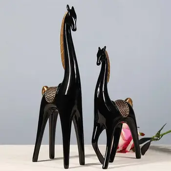 

1 Pair of Ornaments Lifelike Fashion Resin Animal Figurines Desktop Decoration