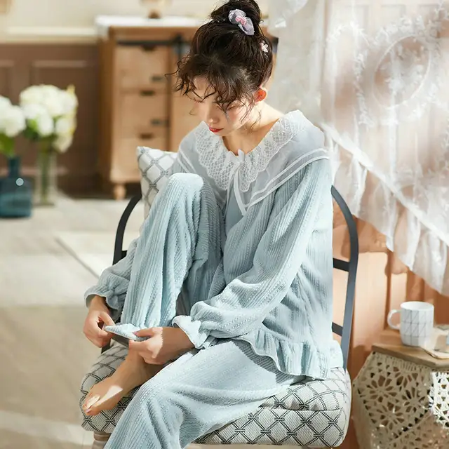 woolen velvet night suit