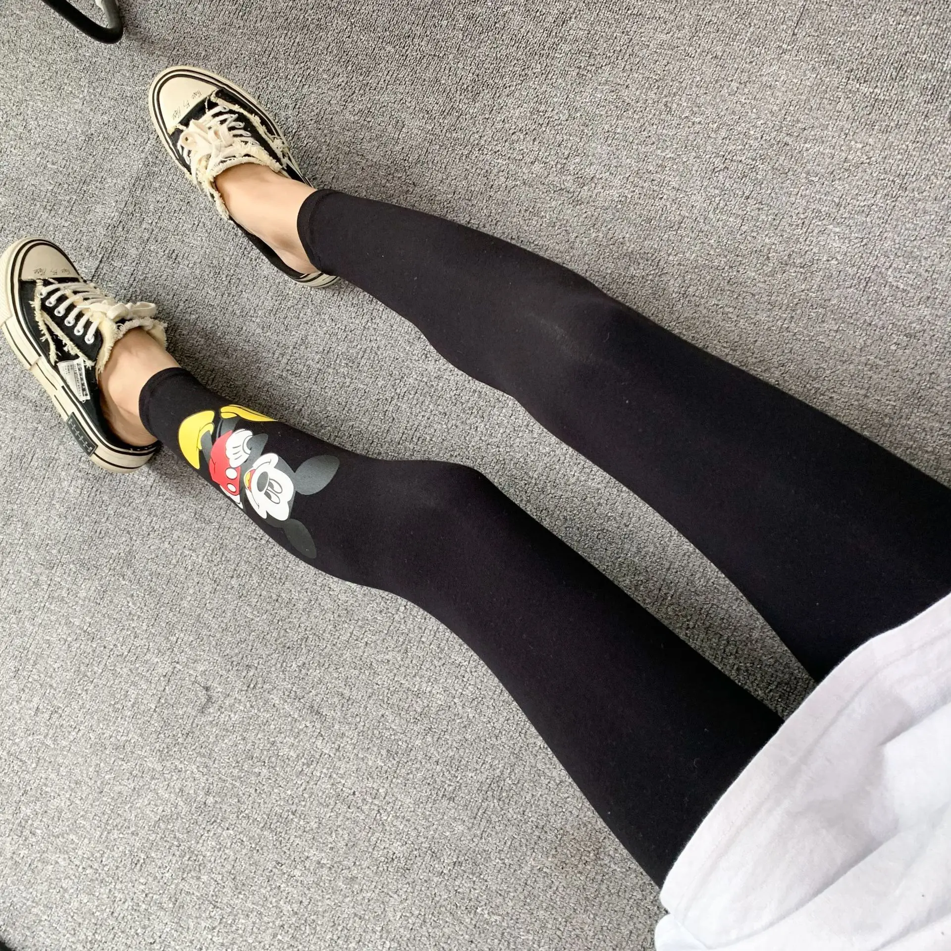 Disney  Bottoms leggings Mickey Mouse spring thread cotton cartoon women wearing slim skinny leg  tight cropped Fashion pants leather leggings