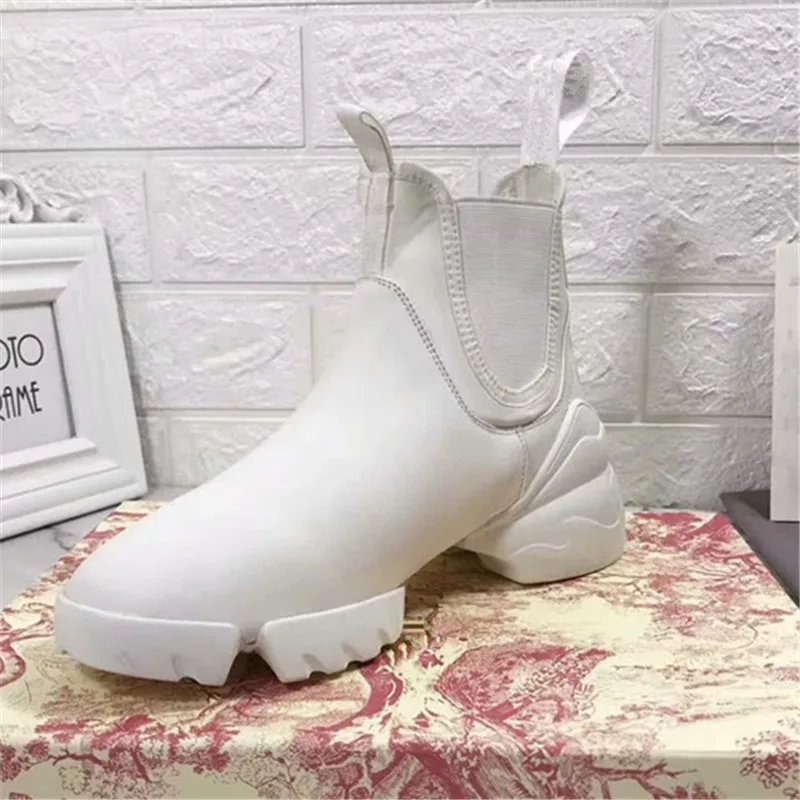 Ботильоны; женская обувь; zapatos De Mujer; обувь без шнуровки; chaussures femme; женская обувь на среднем каблуке; ботинки из лакированной кожи на платформе с круглым носком