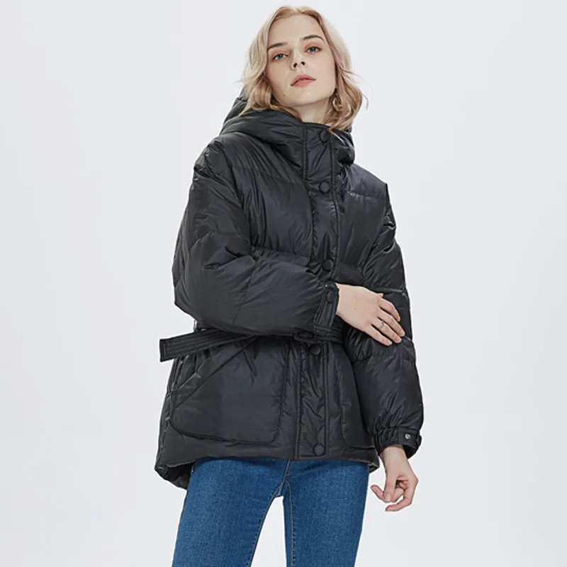 Женский ульсветильник пуховик с капюшоном теплая парка на белом утином пуху