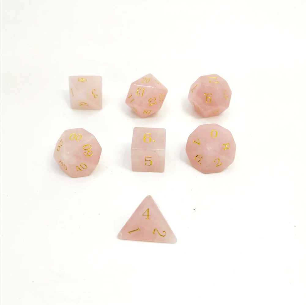 Новое прибытие на заказ 20 сторонний RPG натуральный драгоценный камень розовые Кристальные кости для настольных игр