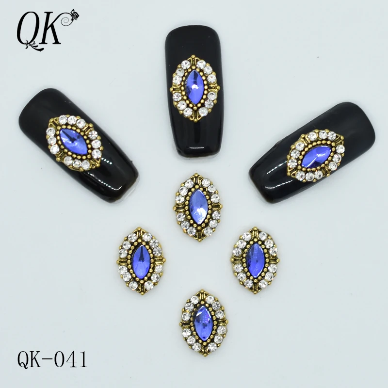 QK-041 10 шт./лот сплав Новое поступление ногтей браслеты с подвесками с украшением в виде кристаллов бриллиантов СТРАЗА под камень нейл-арта украшения ювелирные изделия аксессуары Стразы - Цвет: QK-041