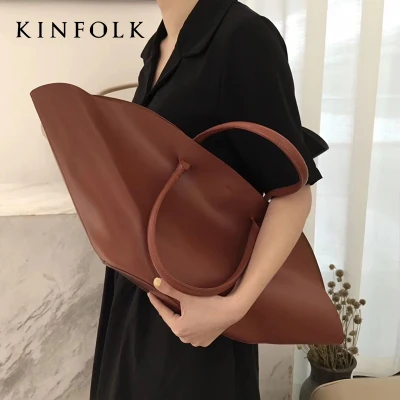

Designer Scallop Shell Large Capacity Women Shopping Bag Retro Soft Leather Women's Handbags Fashion Shoulder Bag Totes Handbags