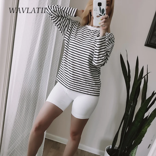 가을과 봄을 위한 세련되고 편안한 WAVLATII의 스트라이프 긴팔 티셔츠
