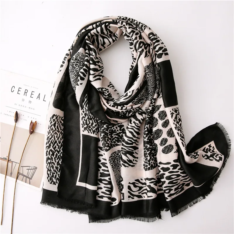

2020 Autumn and Winter Irregular Pattern Design Scarf Women's All-match Zebra Striped Stitching Long Scarf Shawl Dual-Use