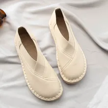 Single shoes women 2020 spring new flat bottom pedal wild casual shoes