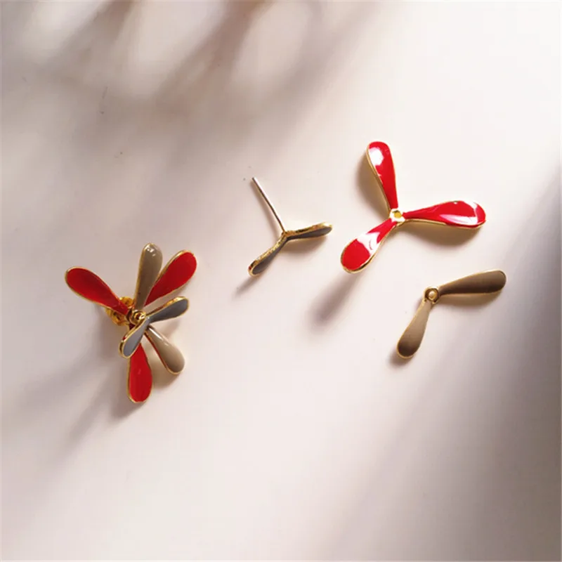 

Cute Romantic Contrast color petals earrings geometrical irregular earrings variety wear design Plant stud earrings for women