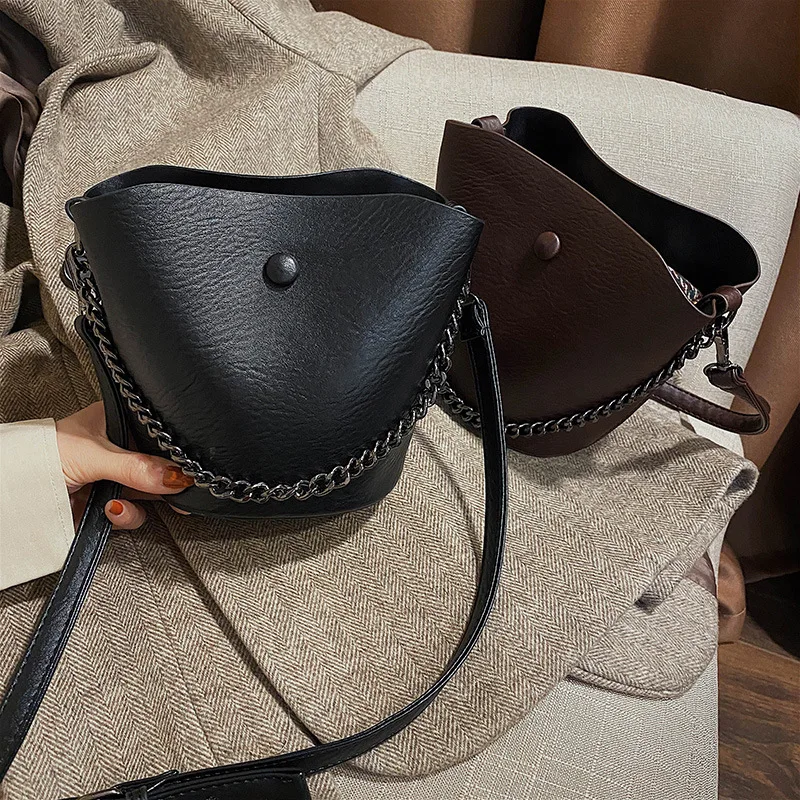 

Retro Embossed Leather Bucket Bag 2019 Winter New Style WOMEN'S Bag Solid Color Shoulder Bag Shoulder Bag