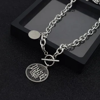 

Stainless steel Euro American Wind army brand round piece Necklace love net red necklace pendant wholesale