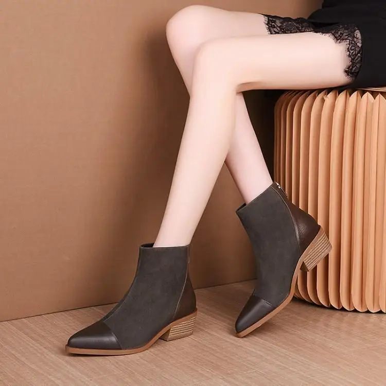 

Women's shoes 2019 autumn leather splicing zipper in heel tip fashion boots female head layer cowhide 4.5cm