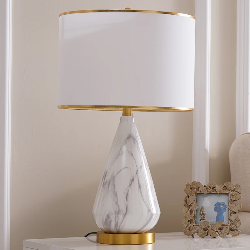 European Rustic Small White Black Ceramic Lamp Body Table Lamps