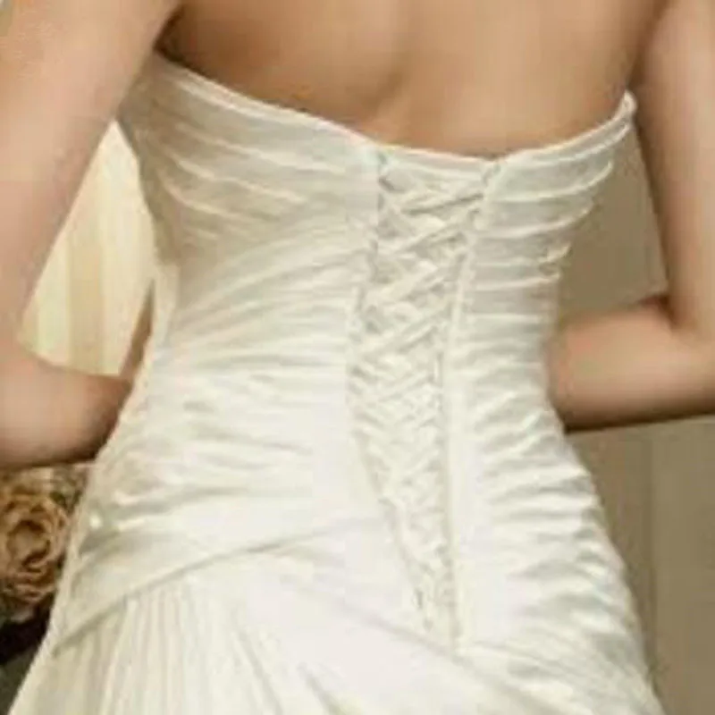 Vintage-Luxury-Wedding-Dresses-Lebanon-Puffy-Bridal-Ball-Gowns-Lace-Appliques-Crystal-Vestido-De-Noiva-2018 (1)