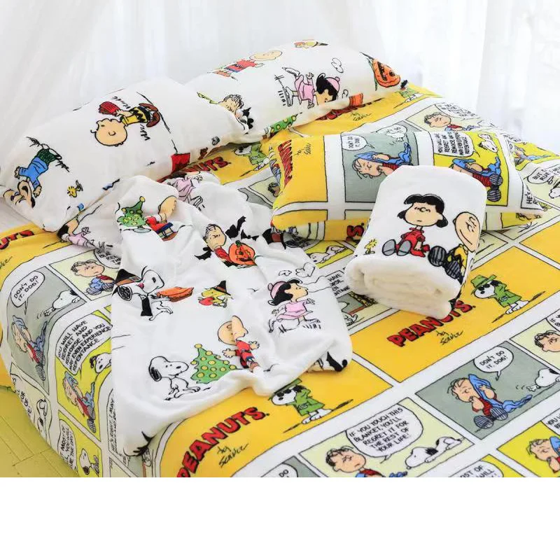

Snoopy Plush blanket For home lovely Printed quilt cartoon Flannel blanket pillow case Girly Heart Bedding kawaii gift for girl