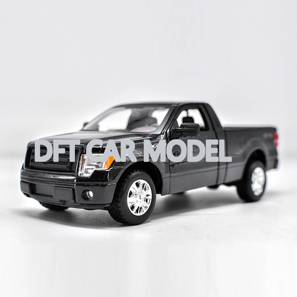 

1:24 Scale Alloy Toy Vehicles F150 SUV Model Of Children's Toy Cars Original Authorized Authentic Kids Toys