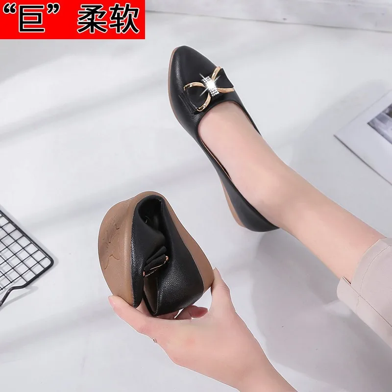 

2019 Autumn New Style Korean-style Pointed Shoes Women Bow Man-made Diamond Slip-on Flat Anti-slip Soft-Sole Mom Shoes