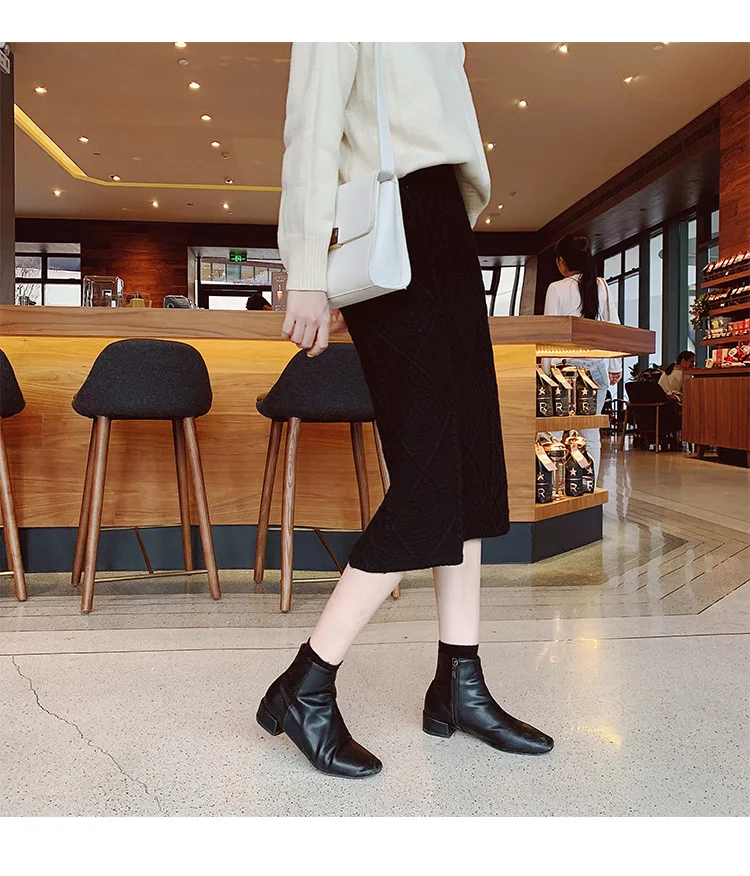 Retro Rhombus Knitted Skirt One-step Skirt Winter Korean-style High-waisted Slimming Mid-length Skirt Women's F5673