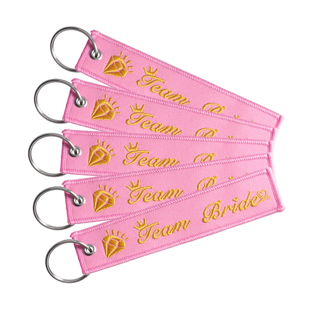 Fashion Team Bride Keychain for Wedding Party Key Fobs Black Gold Key Chains Chaveiro Remove Before Flight New Key Tag (5)