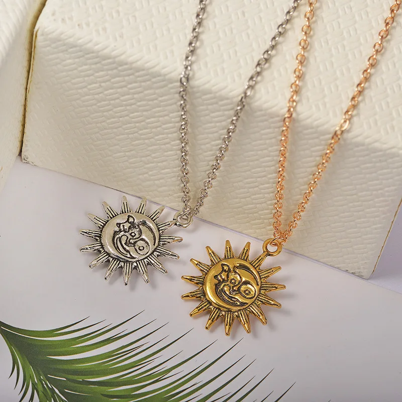 

Cute Retro Double sided Small Sun Pendant Necklace for Women Gold Silver Color Necklace Chain Choker Clavicle Necklace Bohemian