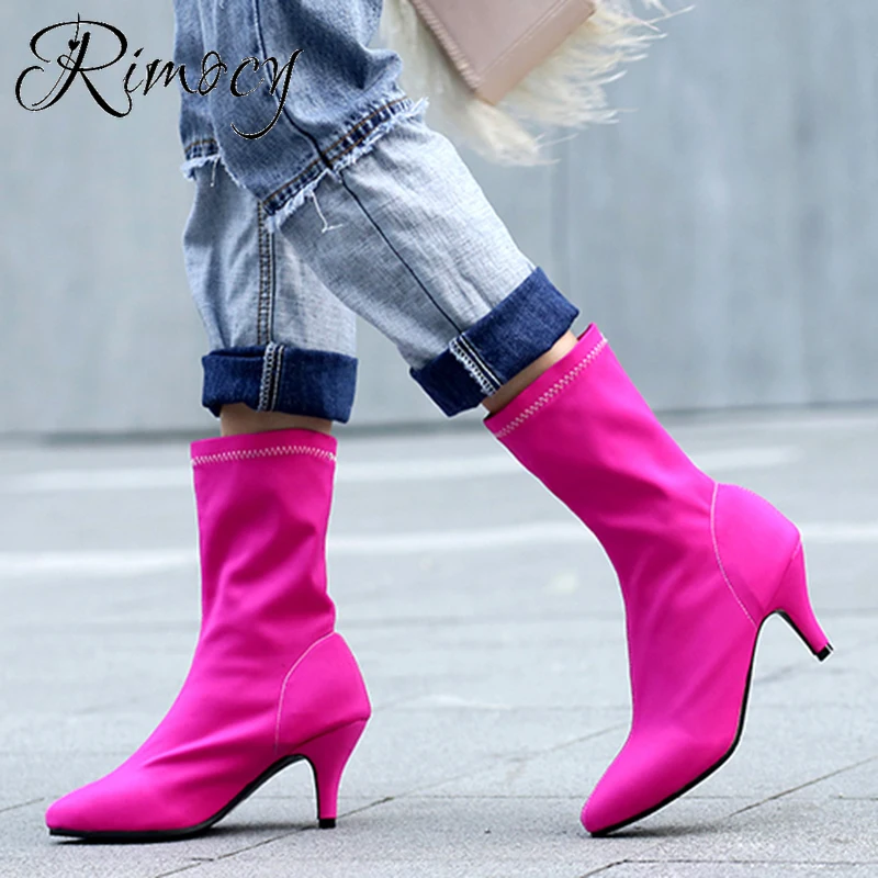 Rimocy/Лидер продаж; женские розовые ботинки; botas mujer; коллекция года; сезон осень; модные ботинки на шпильке без застежки из эластичной ткани; пикантная женская обувь с острым носком