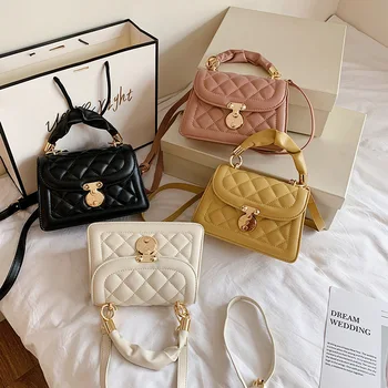 

Net red envelope bag 2020 new tide summer Joker chain portable messenger bag fashion embroidered rhombic bag wholesale