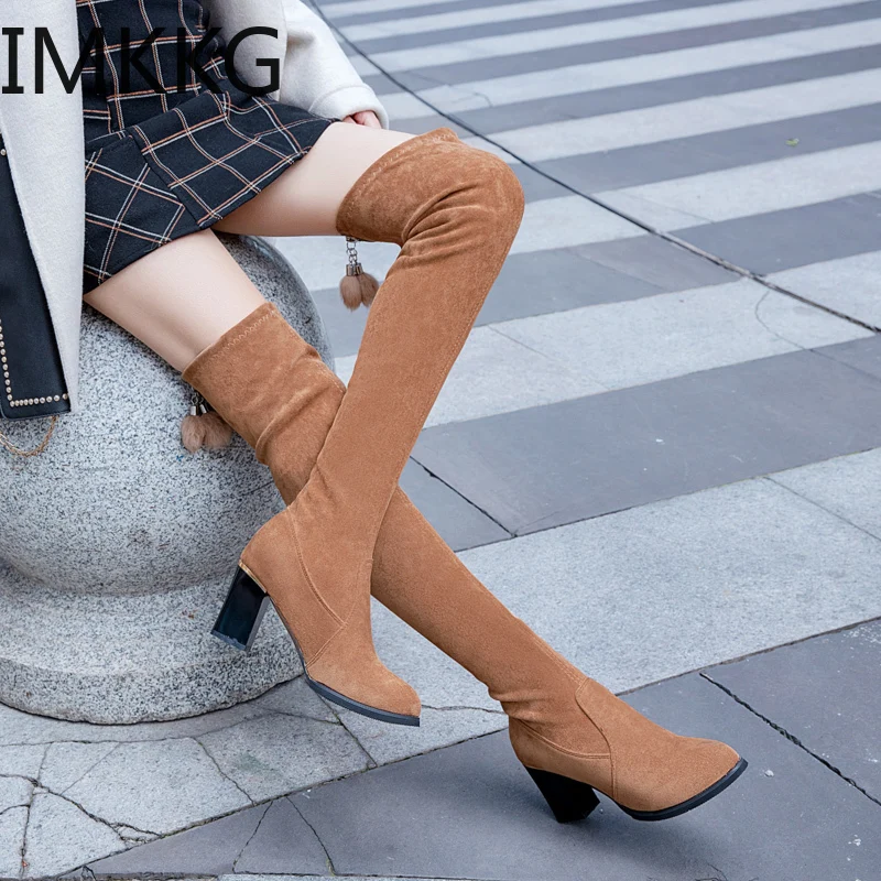 Женские сапоги выше колена из мягкого флока на молнии высоком квадратном каблуке