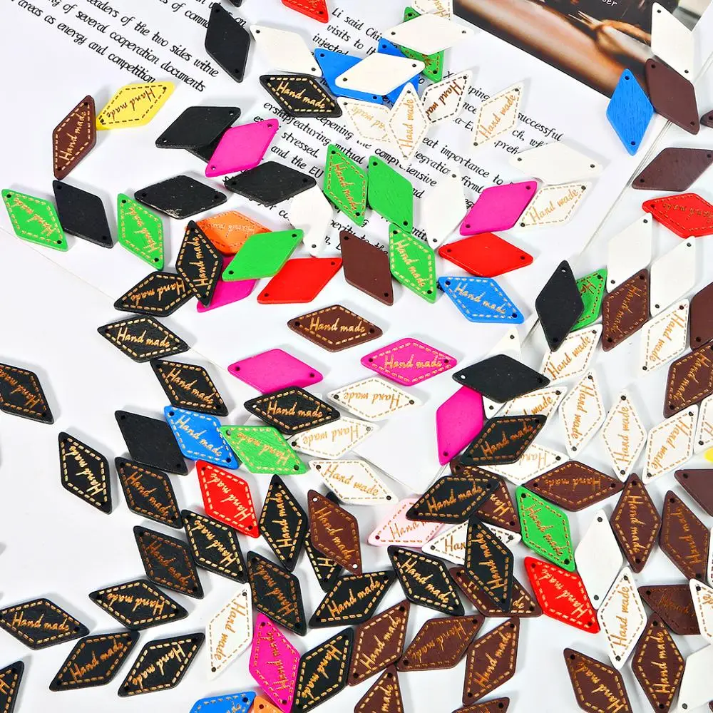 Новые 50 шт. деревянные ярлыки с надписью смешанные цвета ручной работы Lozenge рельефная бирка этикетка DIY флаг этикетка для одежды швейный Декор Аксессуары