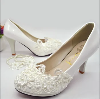 

White Wedding Shoes,handmade Bridesmaid shoes,Bridal Millennial,Wedding Party Shoes,close Toe Wedding Shoes,Womens high heel