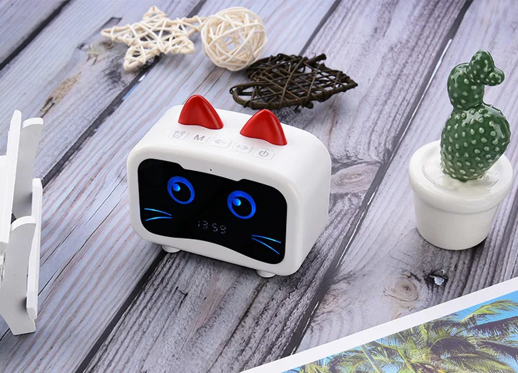 white-2 Wireless Bluetooth Speaker New Creative Subwoofer Portable Card Radio Call Function Clock Mini Audio Gift Computer Speaker - Цвет: white-2