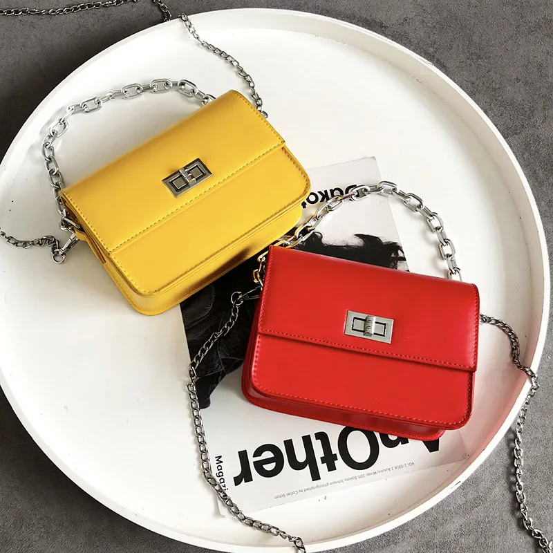 

Autumn New Style Stereo Stereotypes Fashion Small Square Bag Simple Retro Lock Shoulder Oblique WOMEN'S Bag