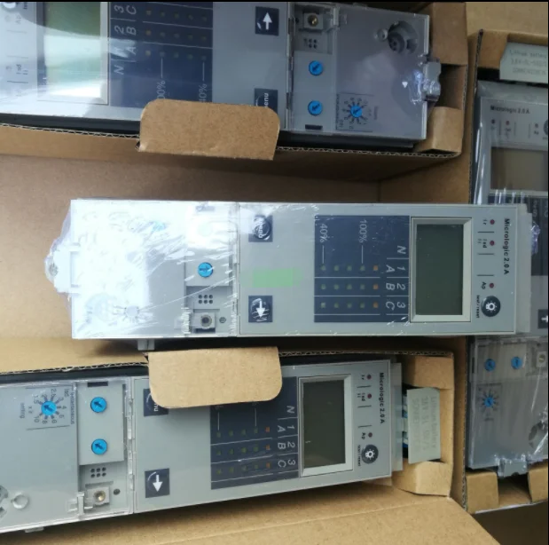 China First Heavy Industries MicroLogic 2.0A 33071 Control Unit: Real ...