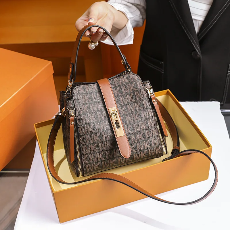 

Khamezoa Brand women's bag 2021 new type of messenger bag light luxury bucket bag leather handbag luxury single shoulder new bag