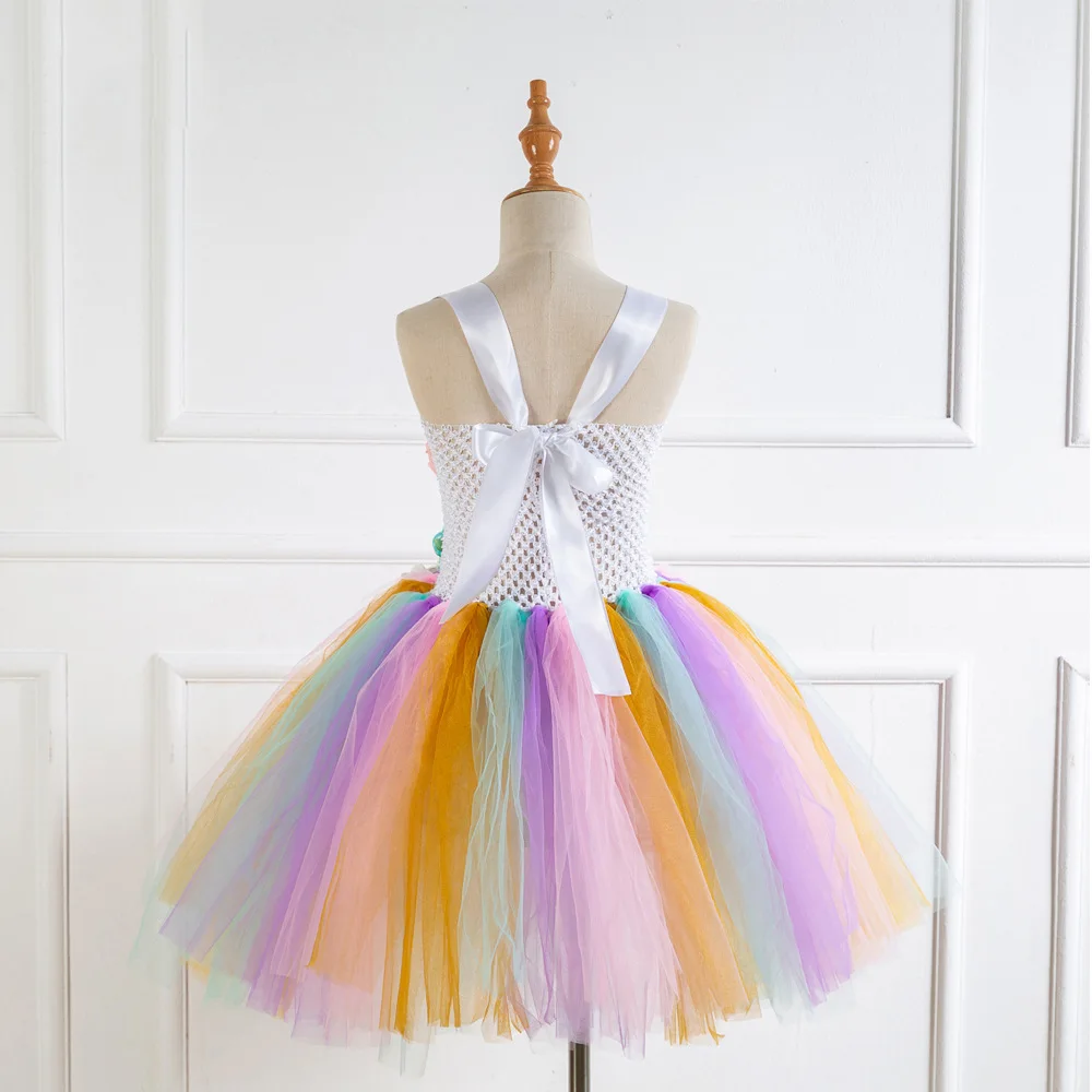 13171947564_2071438466