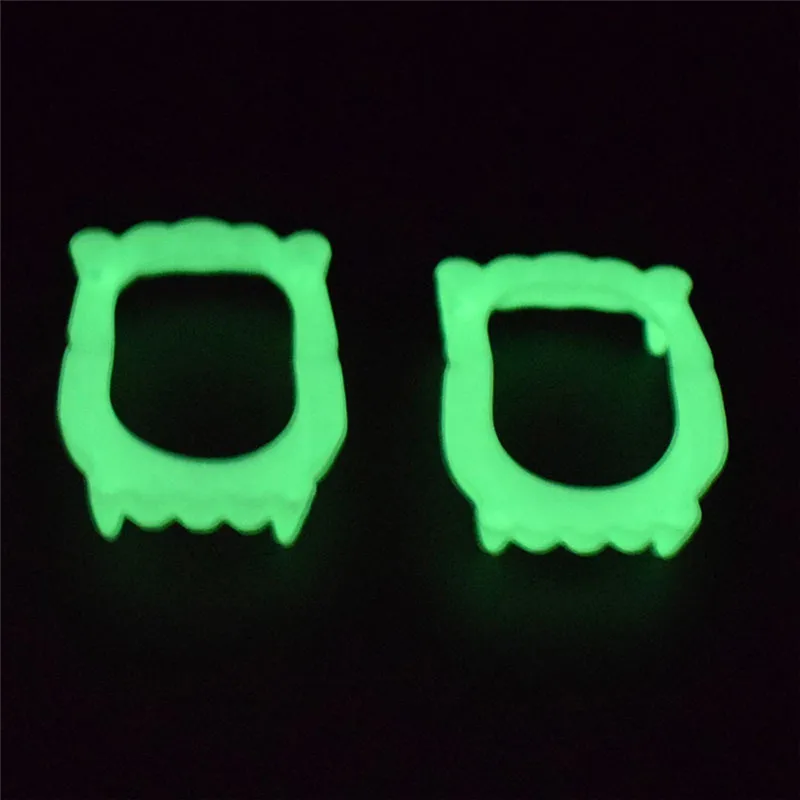 Vampire night light denture 2Pcs Devil Tooth Fangs Halloween Decorative Vampire Luminous Dentures juguetes brinquedos #3AA9  (8)